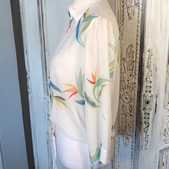 Banana Bay Fine Resort-wear Sheer Mid Sleeve Tropical Print Front Tie Top S/S - Picture 7 of 12